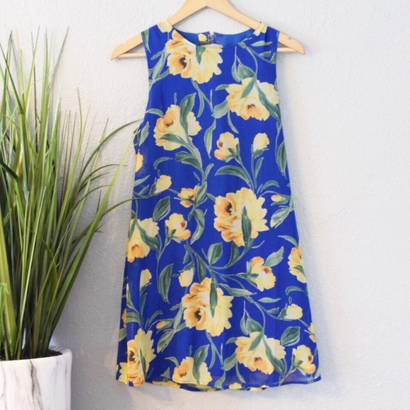 Lulus Dresses & Skirts - Lulu’s Floral Dress